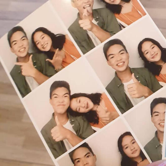 glad the Photo Booth curse didn't fully get to us HEHE